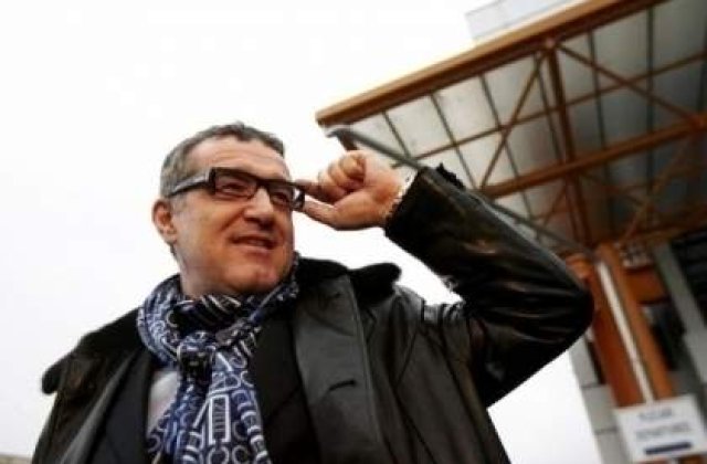 Becali, valiza si ardelenii. Din nou!