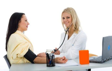 Medicii din Romania se pot perfectiona online