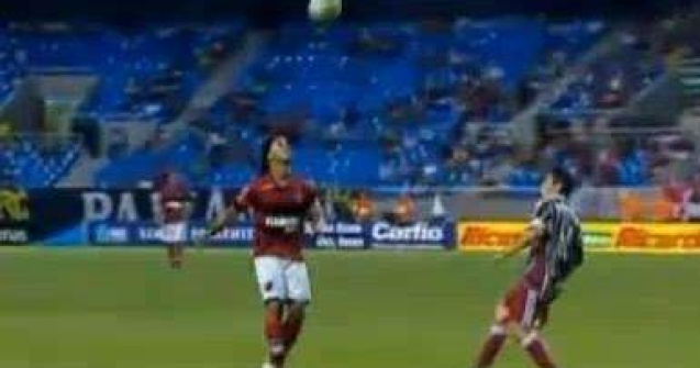  Video  Inca un "numar de magie" marca Ronaldinho