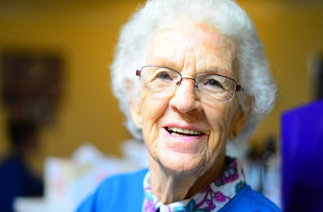 Ziua Internationala a Persoanelor Varstnice: 10 citate despre batranete care te vor impresiona