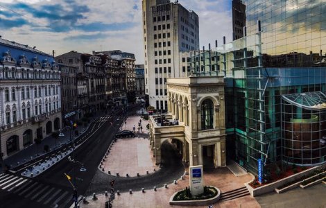  Top  Bucuresti, un oras al contrastelor. 10 fotografii care surprind esenta capitalei noastre