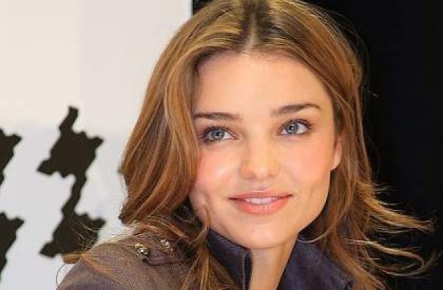 Miranda Kerr, ambasadoarea Orei Pamantului