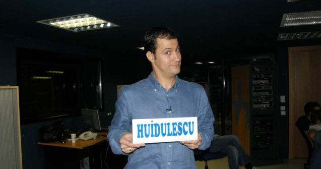 Huidu sta cu ochii pe "Cronica Carcotasilor"