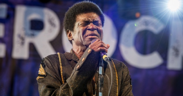 Cantaretul Charles Bradley a murit la varsta de 68 de ani