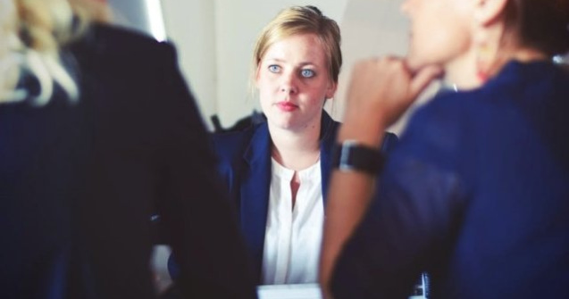 Analiza: Doar 4 din 10 angajati romani sunt multumiti de situatia lor profesionala