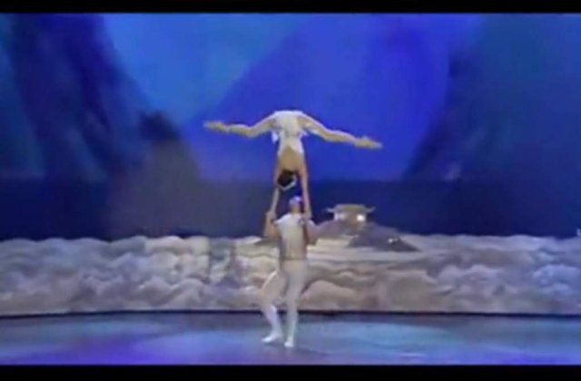 [VIDEO] Lacul lebedelor "prinde aripi" in China