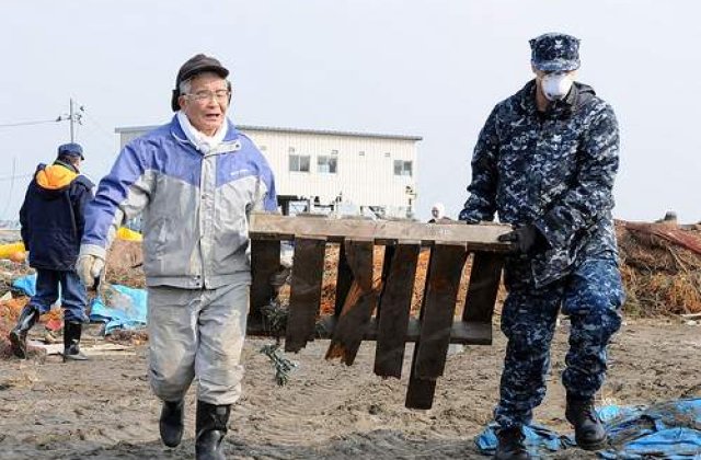 Patriarhia Romana strange colete pentru japonezi