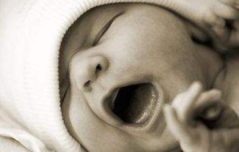 Bebelus nascut fara mutatia cancerului la san