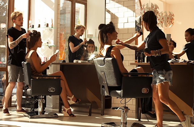 Afacerile din zona beauty, cresteri fabuloase. Cum poti prospera cu un salon de infrumusetare
