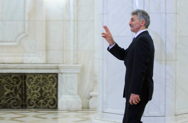 Ioan Oltean il sustine pe Boc la presedintia PDL