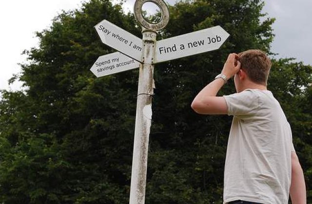 Mii de de locuri de munca la nivel national. Ce meserii se cauta?