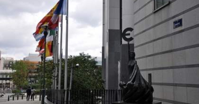 Un eurodeputat roman, dispus sa vanda informatii presei