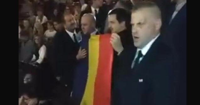 Spectacol al Operei din Cluj, intrerupt de extremistii de la Noua Dreapta