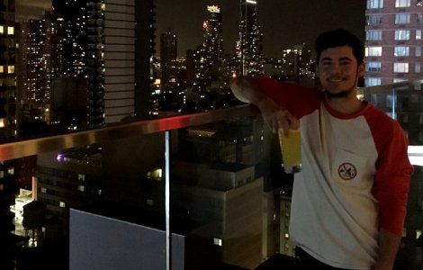 Un roman se afla printre ranitii atacului armat din Las Vegas