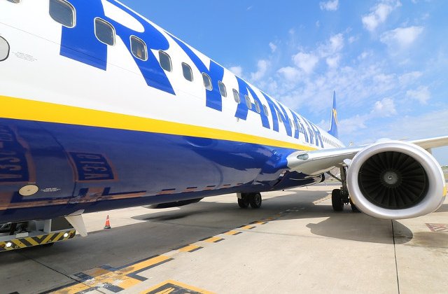Avion Ryanair, escortat de avioane de lupta, din cauza unei alerte de securitate