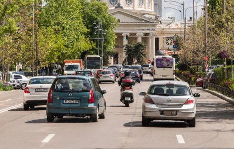 Primele detalii despre noua taxa auto: valoarea va fi stabilita in functie de capacitatea cilindrica, norma de poluare si emisiile de dioxid de carbon