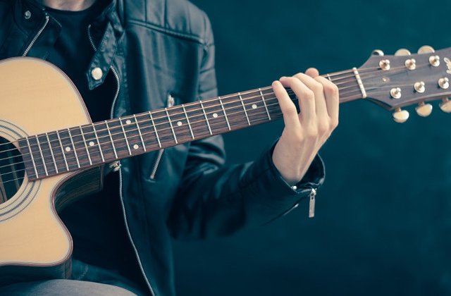 10 filme despre vietile unor vedete rock pe care merita sa le vezi