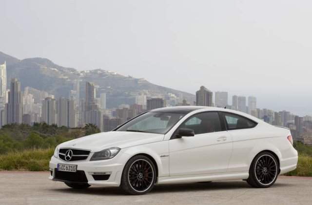 OFICIAL: Noul Mercedes C 63 AMG coupe