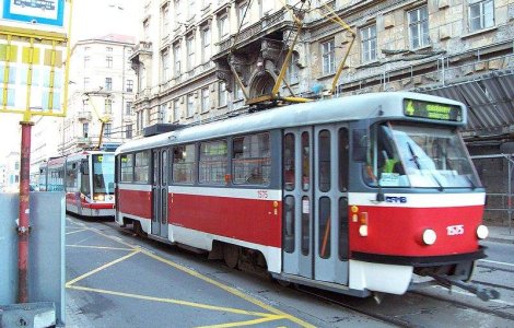 Un tramvai a deraiat la Iasi: Un mort si mai multi raniti