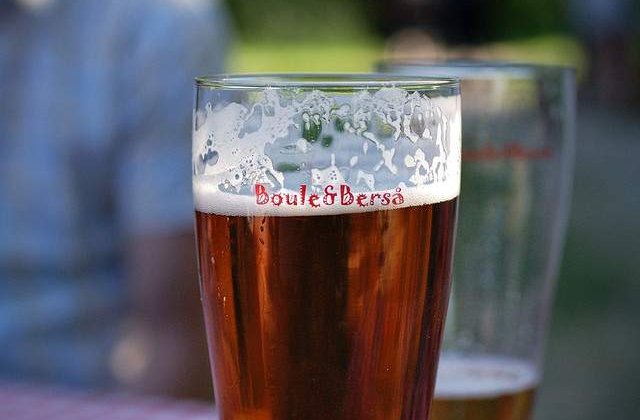 Romania: Vesnicia s-a nascut la sat. Berea s-a nascut la PET