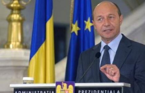  Top  Basescu: Romania va participa la operatiunile din Libia
