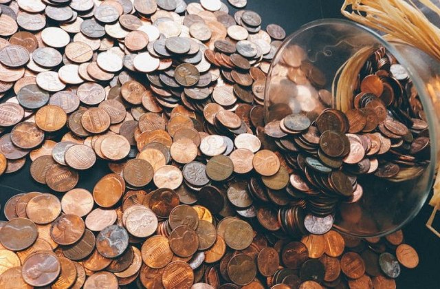 Gospodariile din Romania si-au majorat veniturile cu 2,4% in al doilea trimestru, la 3.329 lei/luna