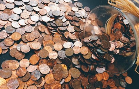 Gospodariile din Romania si-au majorat veniturile cu 2,4% in al doilea trimestru, la 3.329 lei/luna