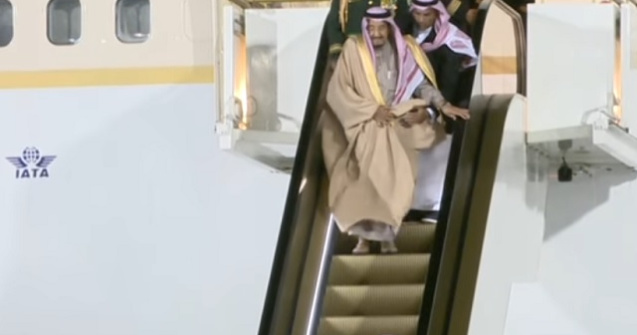  Video  Scarile rulante din aur ale monarhului saudit s-au stricat