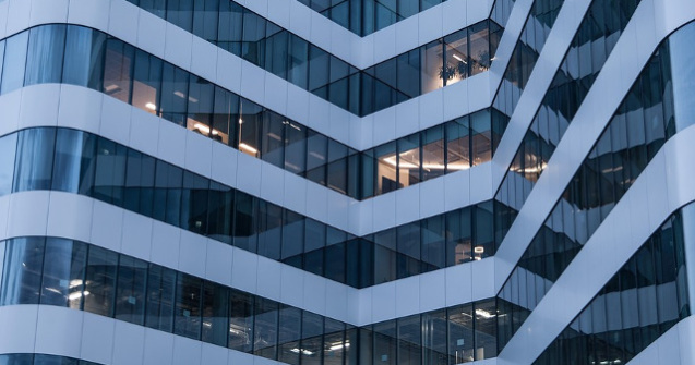  Analiza  Aproape 90% dintre spatiile de birouri din Bucuresti sunt de inchiriat