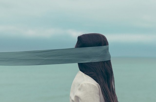 Top 8 lucruri pe care ar trebui sa le stim despre nevazatori