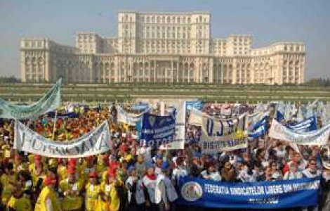 Alegerile si criza, ciocanul si nicovala Romaniei