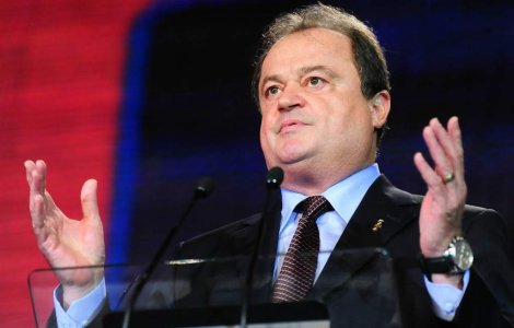 Blaga: "Nici gand sa renunt la candidatura pentru sefia PDL"