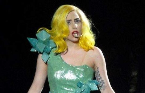 Biblia, sursa de inspiratie pentru Gaga
