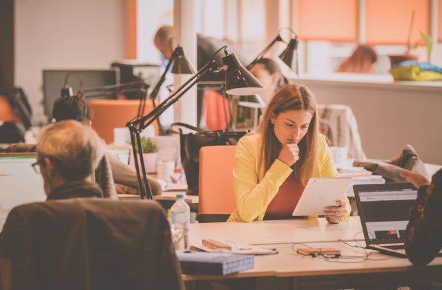 Cum convingi angajatii sa ramana. 3 strategii de retentie care nu afecteaza bugetele