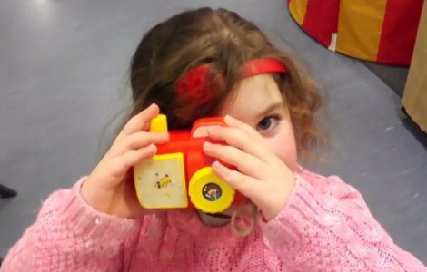 O fetita in varsta de 5 ani a intrat la menopauza