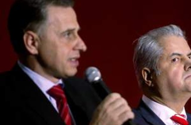 Geoana vrea Guvern nou pana la ziua onomastica a lui Iliescu