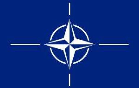  Top  NATO preia "fraiele" razboiului in Libia