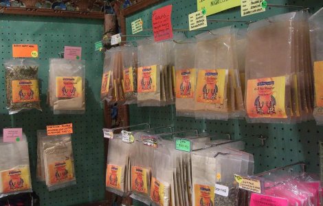  Video  Sisu: "Etnobotanicele te pulverizeaza pe dinauntru"