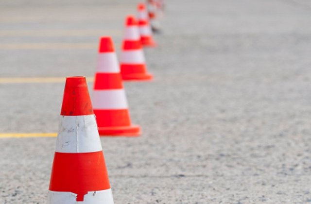 Microbuz cu pelerini care mergeau la Sfanta Parascheva, implicat intr-un accident in Vrancea