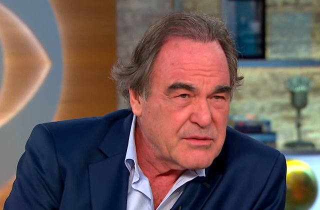Oliver Stone sare in apararea producatorului Harvey Weinstein, implicat in scandalul de hartuire sexuala