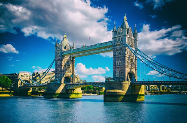 Investitii in cercetare si inovare: Marea Britanie pune la bataie un miliard de lire sterline pentru promovarea masinilor electrice