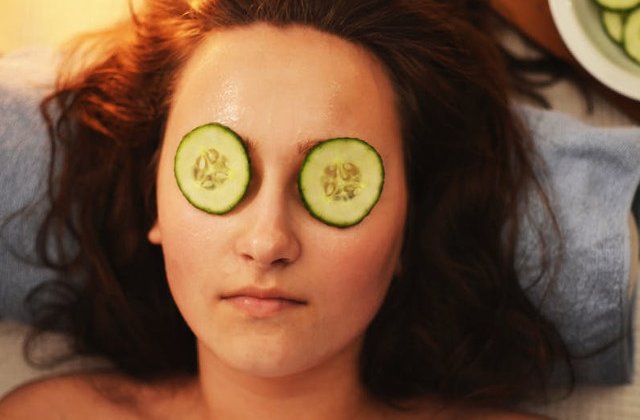 Studiu: 8 din 10 clienti citesc review-urile inainte de a merge intr-un centru SPA