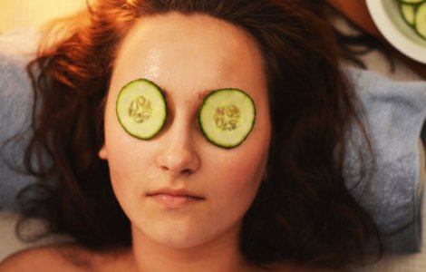 Studiu: 8 din 10 clienti citesc review-urile inainte de a merge intr-un centru SPA