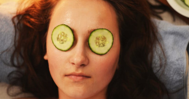 Studiu: 8 din 10 clienti citesc review-urile inainte de a merge intr-un centru SPA