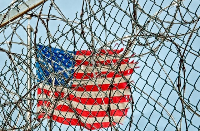 Un american condamnat pe nedrept pentru omor a fost eliberat dupa 23 de ani petrecuti in inchisoare