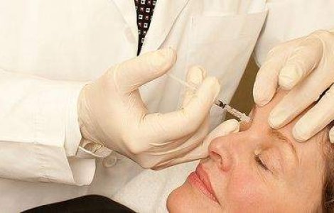 Cat cheltuie romanii pentru a arata mai bine