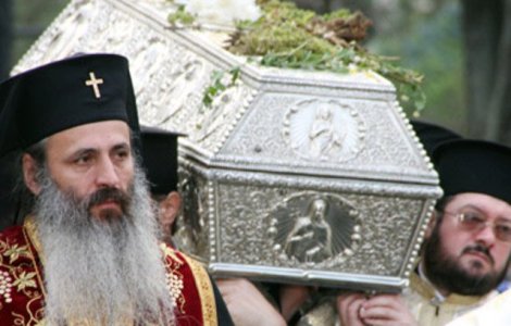 Iasi: Racla Sf. Cuvioase Parascheva a fost reintrodusa in Catedrala Mitropolitana