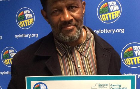 Un american a gasit un bilet castigator la loto intr-o camasa veche