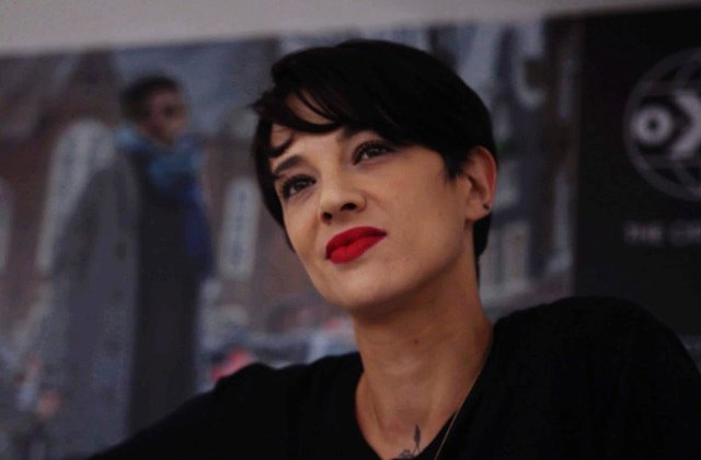 Actrita Asia Argento acuza un regizor ca a drogat-o si a violat-o