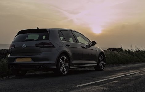 Inmatricularile de autoturisme noi in UE au scazut cu 2%